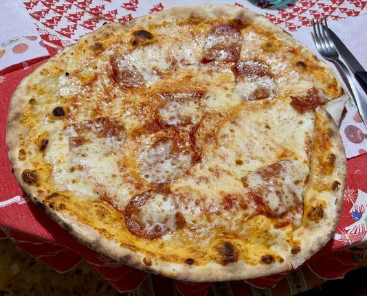 My pizza al salame piccante